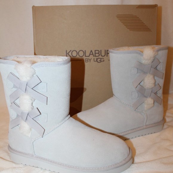 NIB UGG KOOLABURRA WOMEN'S SUEDE FUR LINED VICTORIA BOW CLASSIC SHORT BOOTS GRAY - Picture 1 of 8